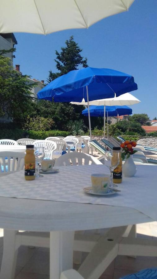 Apartmenthaus Punta **** Splitska Kültér fotó