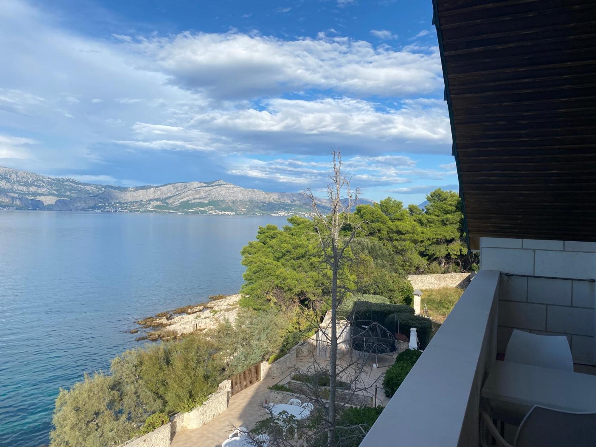Apartmenthaus Punta **** Splitska Kültér fotó